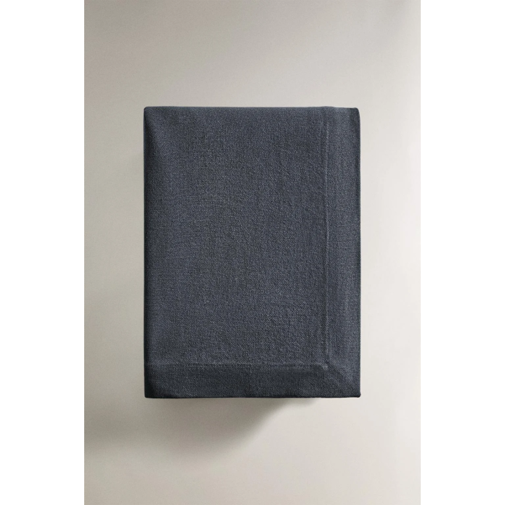 COLOURED HEAVY-LINEN TABLECLOTH