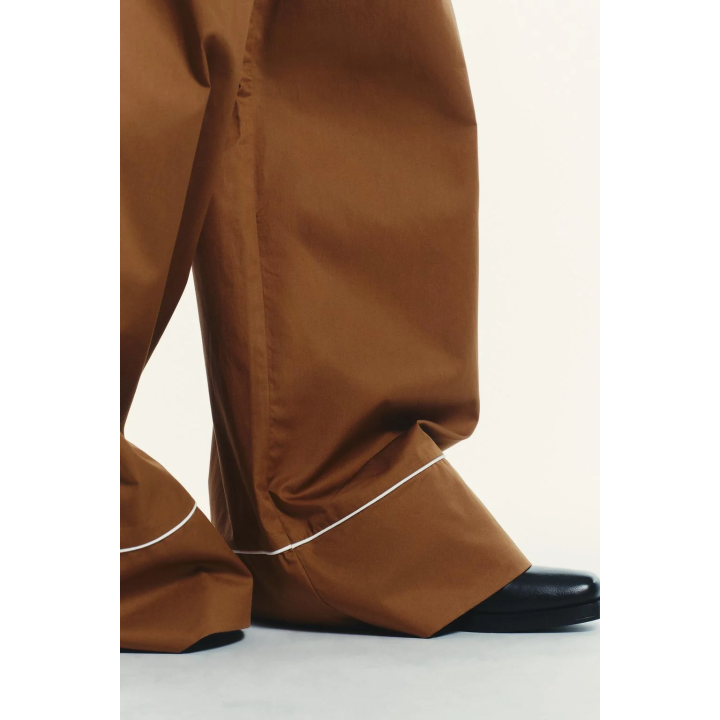 БРЮКИ ИЗ ПОПЛИНА С ОТДЕЛКОЙ