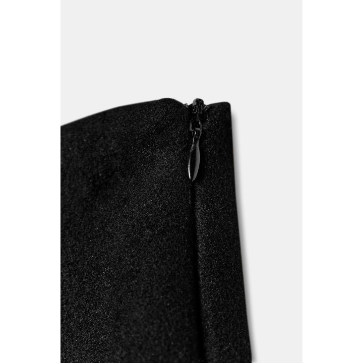 Шорты из шерстяной смеси с меховыми вставками