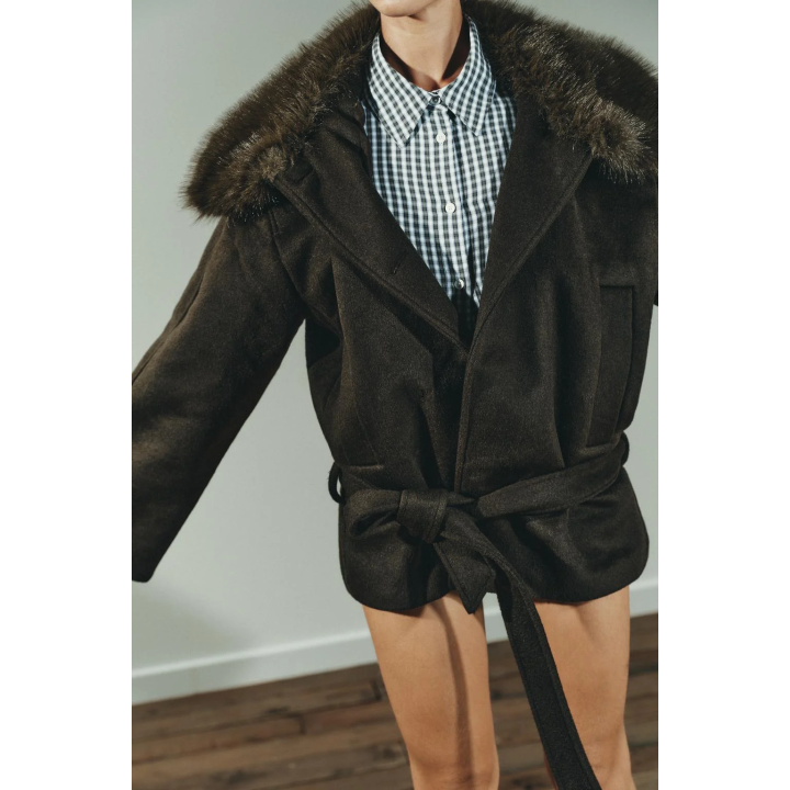 ПАЛЬТО ИЗ СМЕСОВОЙ ШЕРСТИ С ВОРОТНИКОМ ИЗ ИСКУССТВЕННОГО МЕХА