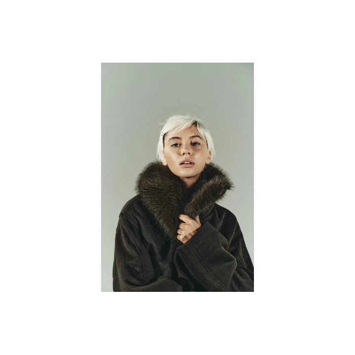 ПАЛЬТО ИЗ СМЕСОВОЙ ШЕРСТИ С ВОРОТНИКОМ ИЗ ИСКУССТВЕННОГО МЕХА