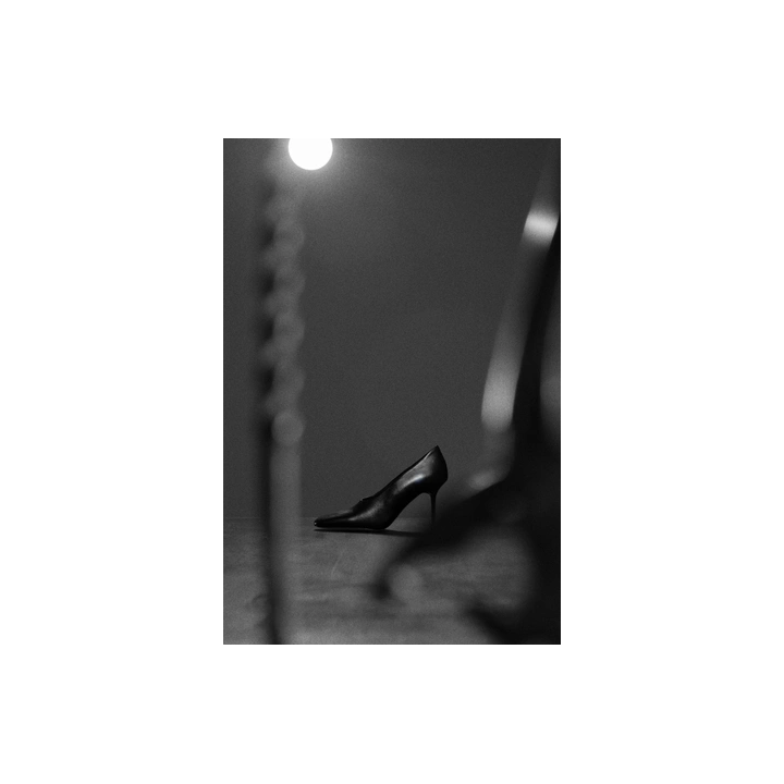 Лимитированная коллекция кожаных туфель на высоком каблуке