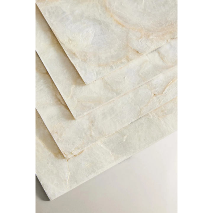 Лимитированная коллекция кожаных туфель на высоком каблуке