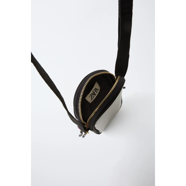 БАЗОВЫЙ ЧЕХОЛ ДЛЯ МОБИЛЬНОГО ТЕЛЕФОНА