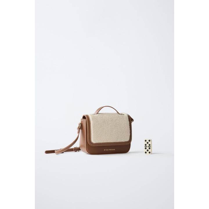 СУМКА ИЗ ИСКУССТВЕННОЙ ОВЧИНЫ