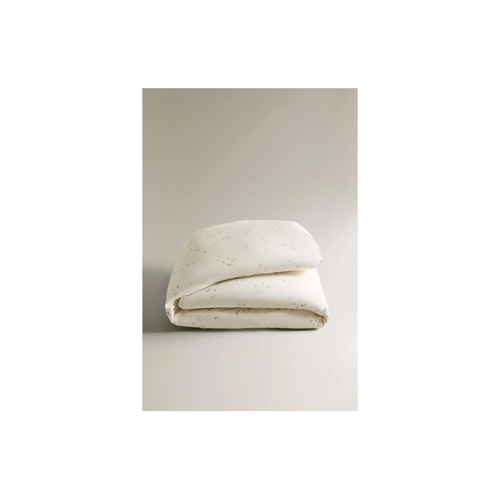 ДЖИНСОВЫЕ ШОРТЫ-БЕРМУДЫ TRF С ДЫРАМИ И СРЕДНЕЙ ПОСАДКОЙ