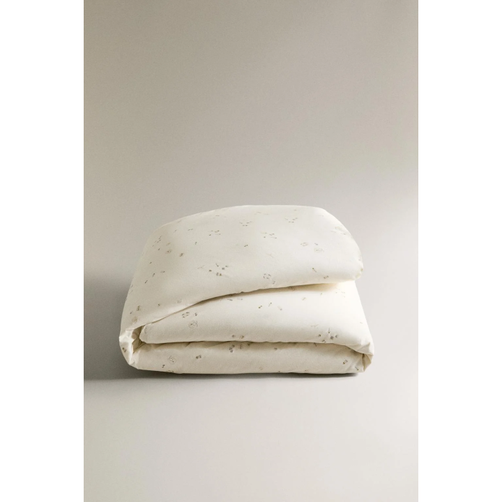 ДЖИНСОВЫЕ ШОРТЫ-БЕРМУДЫ TRF С ДЫРАМИ И СРЕДНЕЙ ПОСАДКОЙ