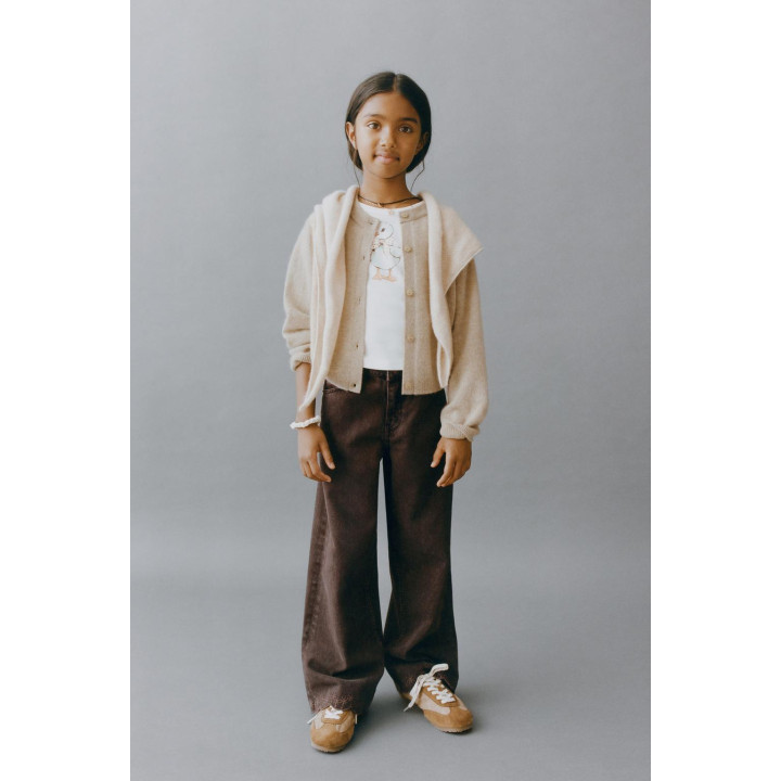 ПРЯМЫЕ ДЖИНСЫ С ВЫШИВКОЙ