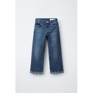 ДЖИНСЫ ПРЯМОГО КРОЯ С ВЫШИВКОЙ