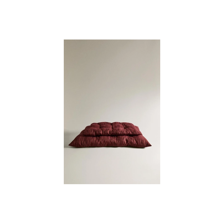 Подушка для питомца с рождественским узором