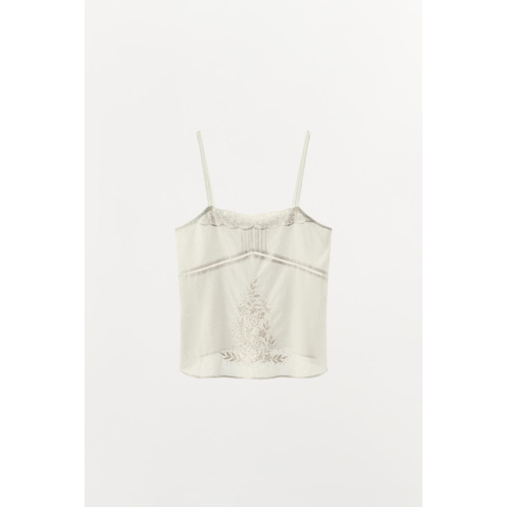 ТОП НА БРЕТЕЛЯХ С ВЫШИВКОЙ И БУСИНАМИ