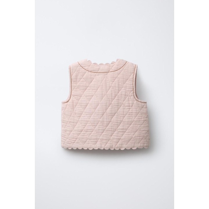 ЖИЛЕТ С ТЕКСТУРНОЙ ВЫШИВКОЙ «ЦВЕТЫ»