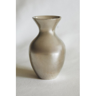 Маленькая латунная ваза