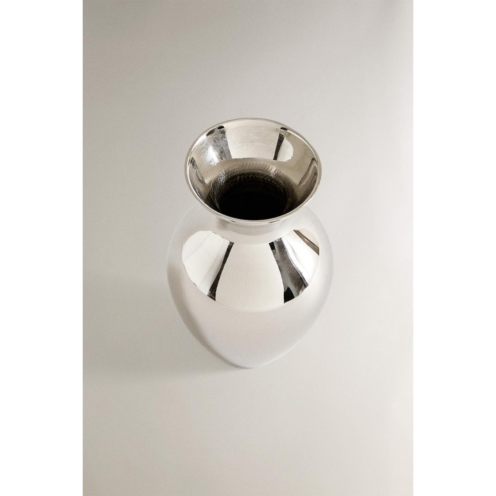 Маленькая латунная ваза