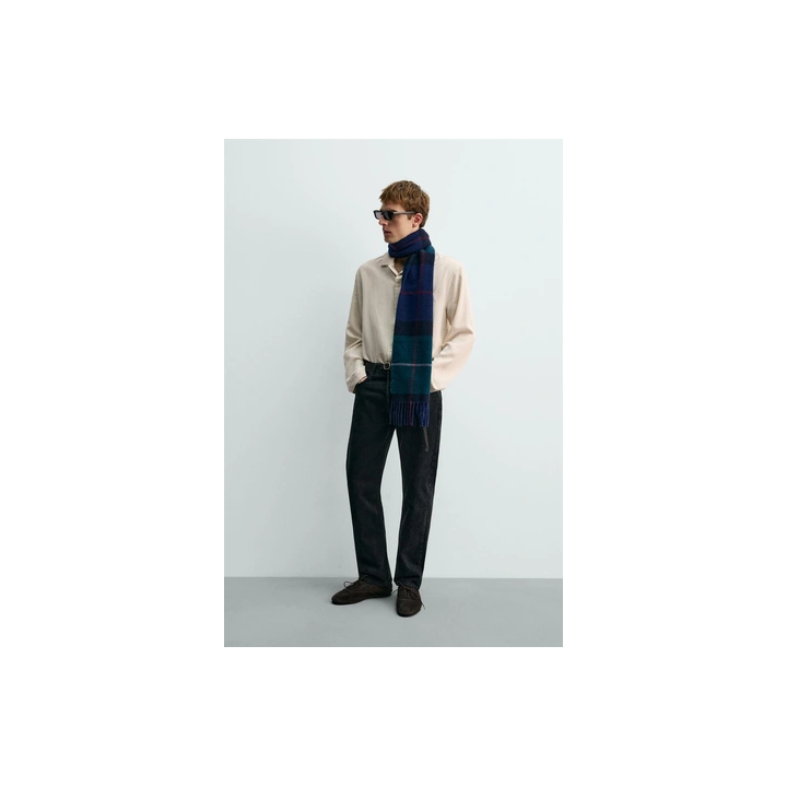 РУБАШКА ИЗ СТРУЯЩЕЙСЯ ТКАНИ СВОБОДНОГО КРОЯ AARON LEVINE X ZARA