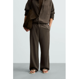 БРЮКИ RELAXED FIT ИЗ СТРУЯЩЕЙСЯ ТКАНИ