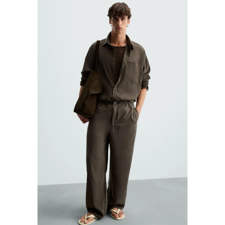 БРЮКИ RELAXED FIT ИЗ СТРУЯЩЕЙСЯ ТКАНИ