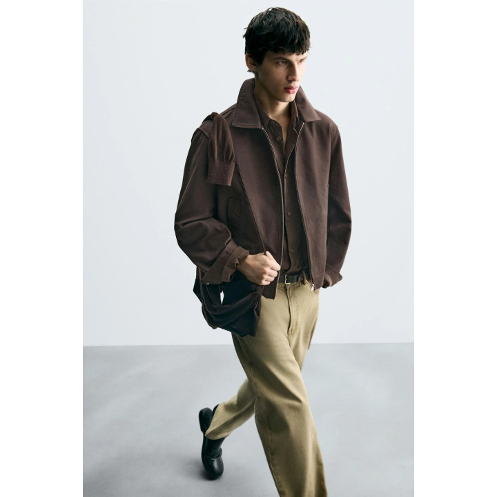 УКОРОЧЕННАЯ КУРТКА