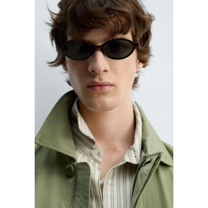 КУРТКА ИЗ ВЫСОКОТЕХНОЛОГИЧНОЙ ТКАНИ ЛИМИТИРОВАННОЙ СЕРИИ