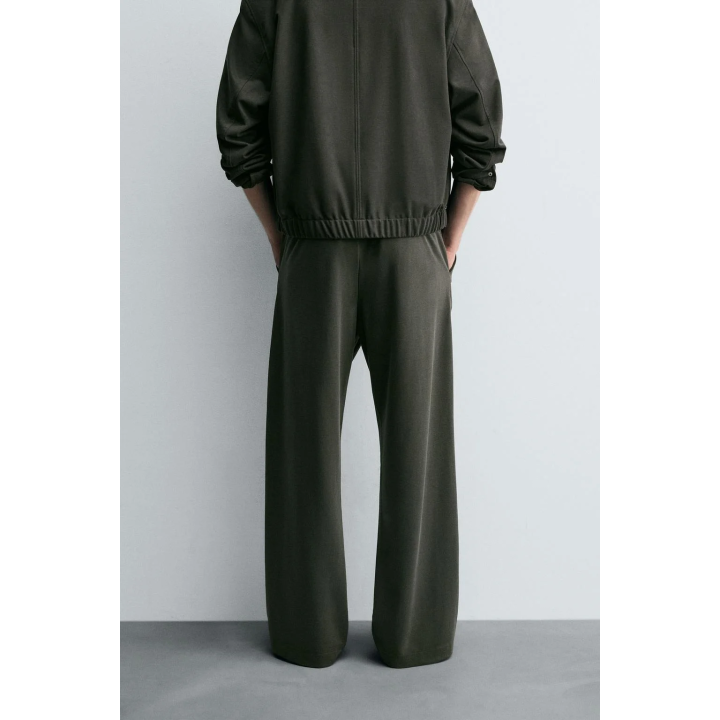 БРЮКИ RELAXED FIT ИЗ СТРУЯЩЕЙСЯ ТКАНИ