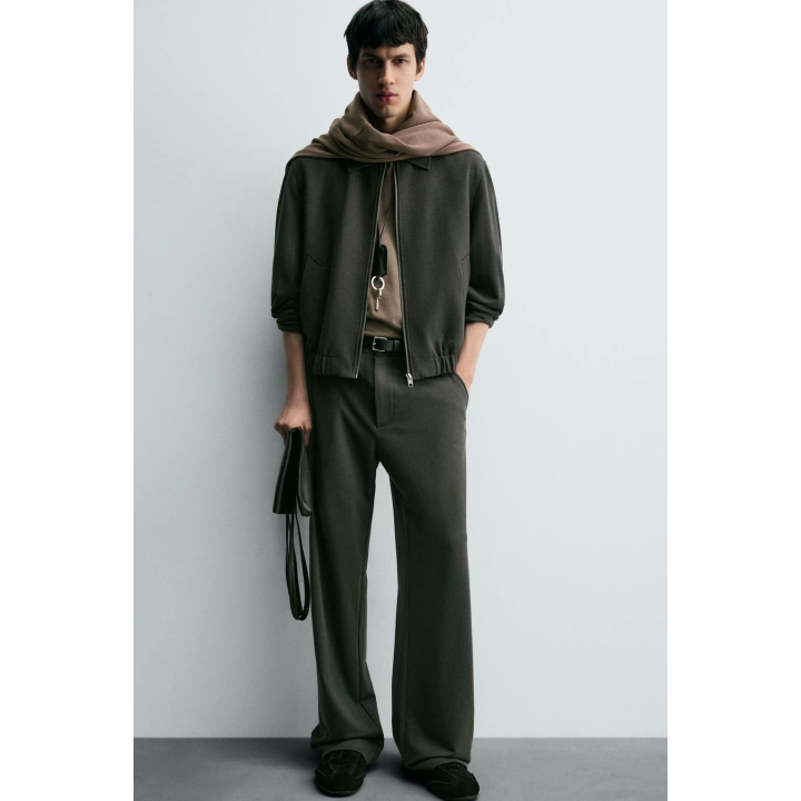 БРЮКИ RELAXED FIT ИЗ СТРУЯЩЕЙСЯ ТКАНИ