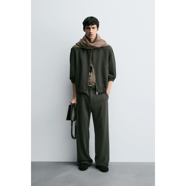 БРЮКИ RELAXED FIT ИЗ СТРУЯЩЕЙСЯ ТКАНИ