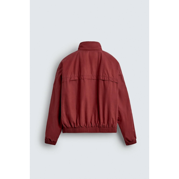 СТЕГАНАЯ КУРТКА С ВОЩЕНЫМ ПОКРЫТИЕМ