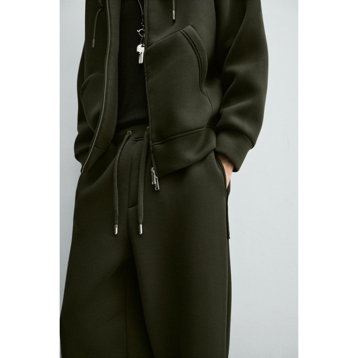 Брюки широкого кроя с эффектом неопрена