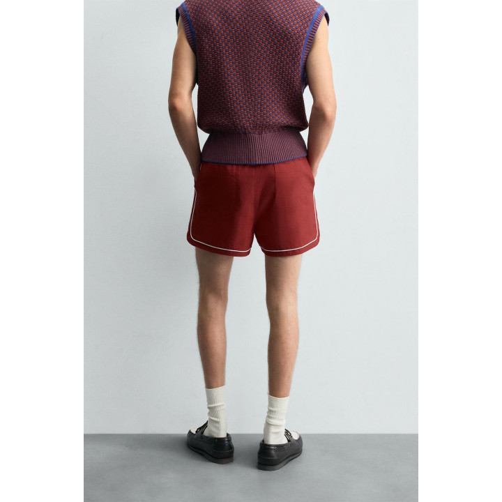 ШОРТЫ С ЯРКИМ КОНТРАСТОМ