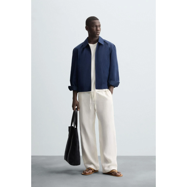 КУРТКА-БОМБЕР КЛАССИЧЕСКОГО КРОЯ