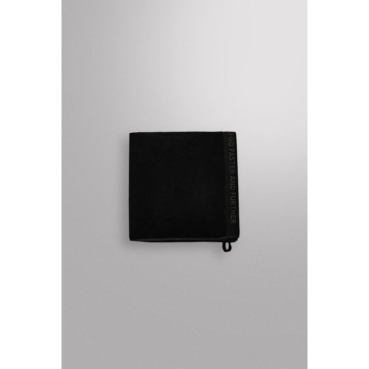 Большое полотенце для тренировок