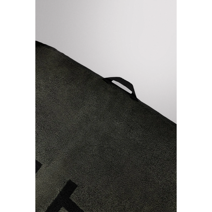 Большое полотенце для тренировок