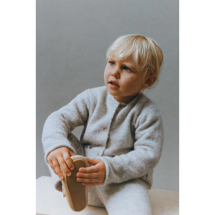 КАРДИГАН С ВЫШИТЫМИ ЦВЕТАМИ