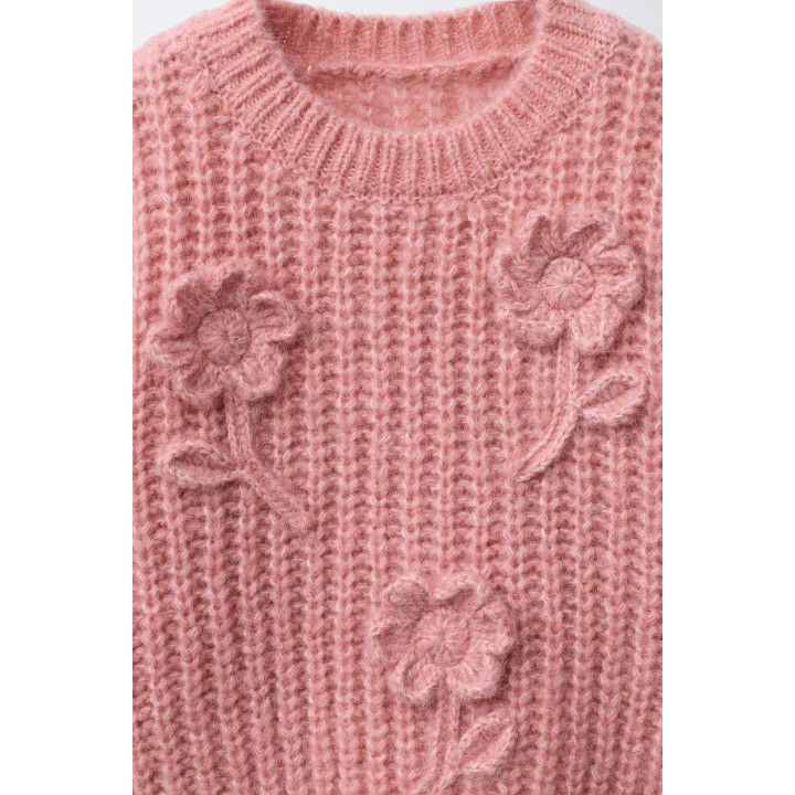 ВЯЗАНЫЙ СВИТЕР С ВЫШИТЫМИ ЦВЕТАМИ И ШЕРСТЬЮ