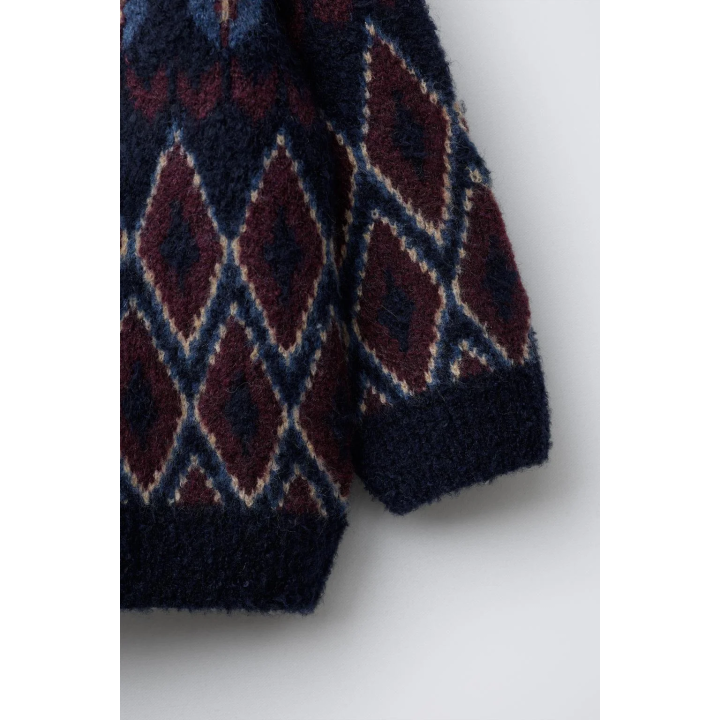 ЖАККАРДОВЫЙ ТРИКОТАЖНЫЙ ДЖЕМПЕР