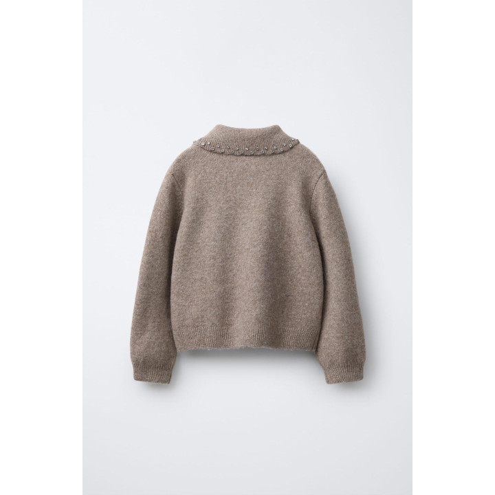 ДЖЕМПЕР С БЛЁСТКАМИ