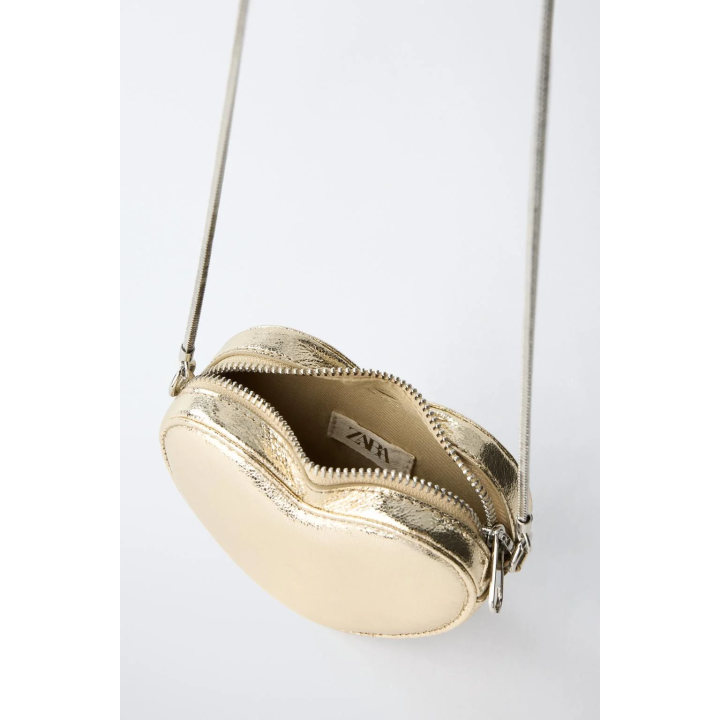 МЕТАЛЛИЧЕСКАЯ СУМКА В ВИДЕ СЕРДЦА С ПЛЕЧЕВЫМ РЕМНЕМ