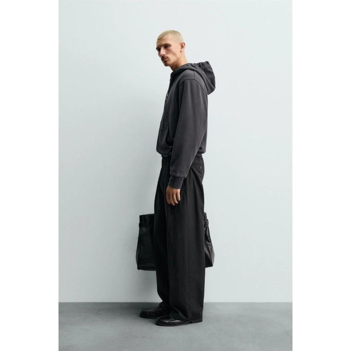 ХУДИ НА МОЛНИИ С КАПЮШОНОМ