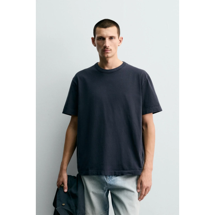 ФУТБОЛКА СВОБОДНОГО КРОЯ С ОТДЕЛКОЙ В РУБЧИК