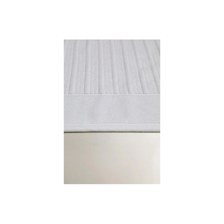 VELOUR BATH MAT WITH STRIPED TEXTURE