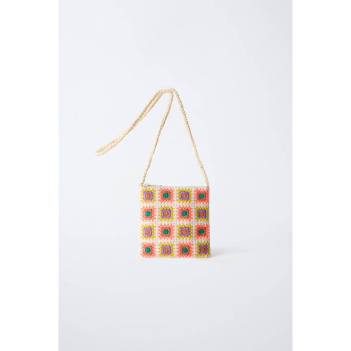 СУМКА С КРУЖЕВОМ КРОШЕ