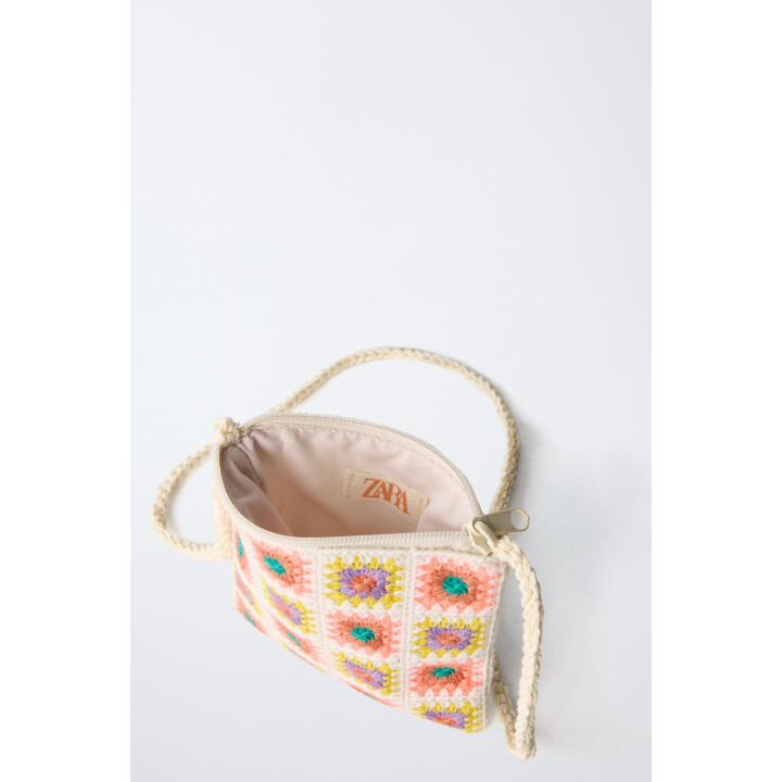 СУМКА С КРУЖЕВОМ КРОШЕ