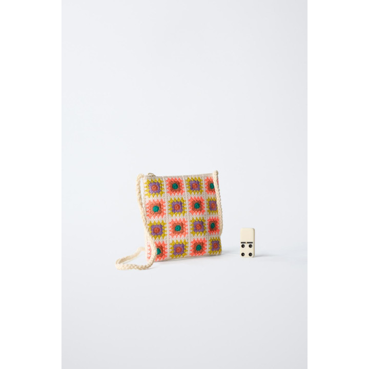 СУМКА С КРУЖЕВОМ КРОШЕ