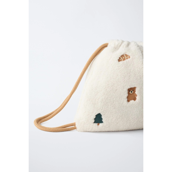 СУМКА ИЗ ИСКУССТВЕННОЙ ОВЧИНЫ С ВЫШИВКОЙ