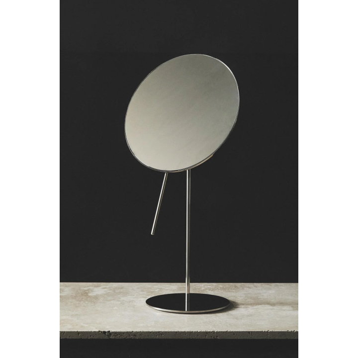 METAL MAGNIFYING MIRROR