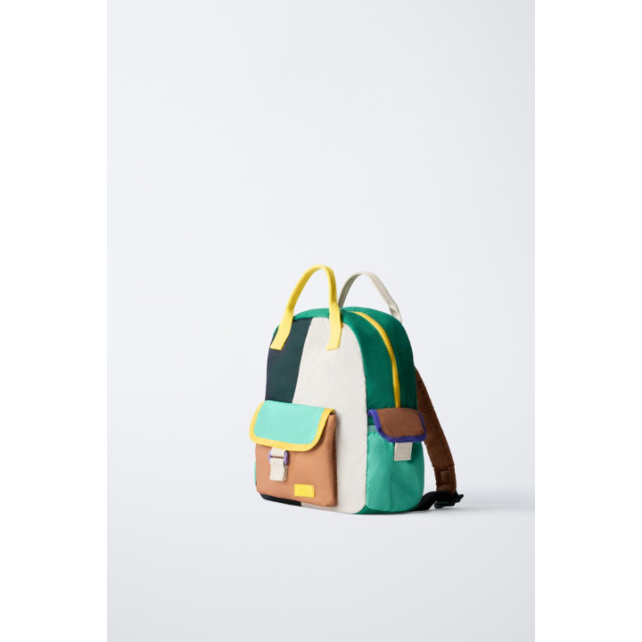 Многоцветный рюкзак