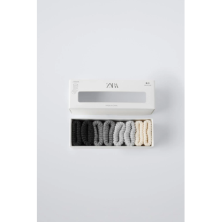 НАБОР ИЗ ЧЕТЫРЕХ ПАР НОСКОВ В КОРОБКЕ