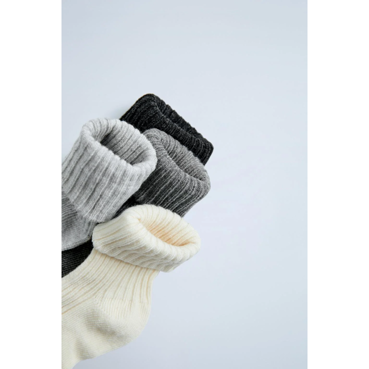 НАБОР ИЗ ЧЕТЫРЕХ ПАР НОСКОВ В КОРОБКЕ