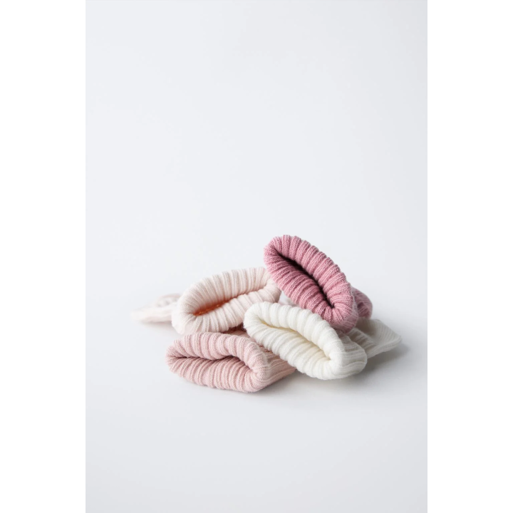 Четыре пары цветных носков