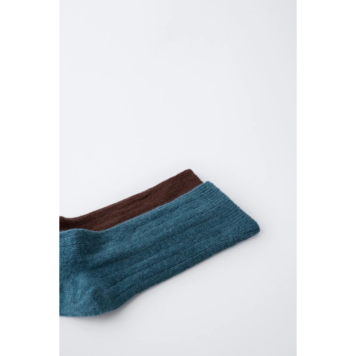 Пара длинных ребристых носков (2 шт.)